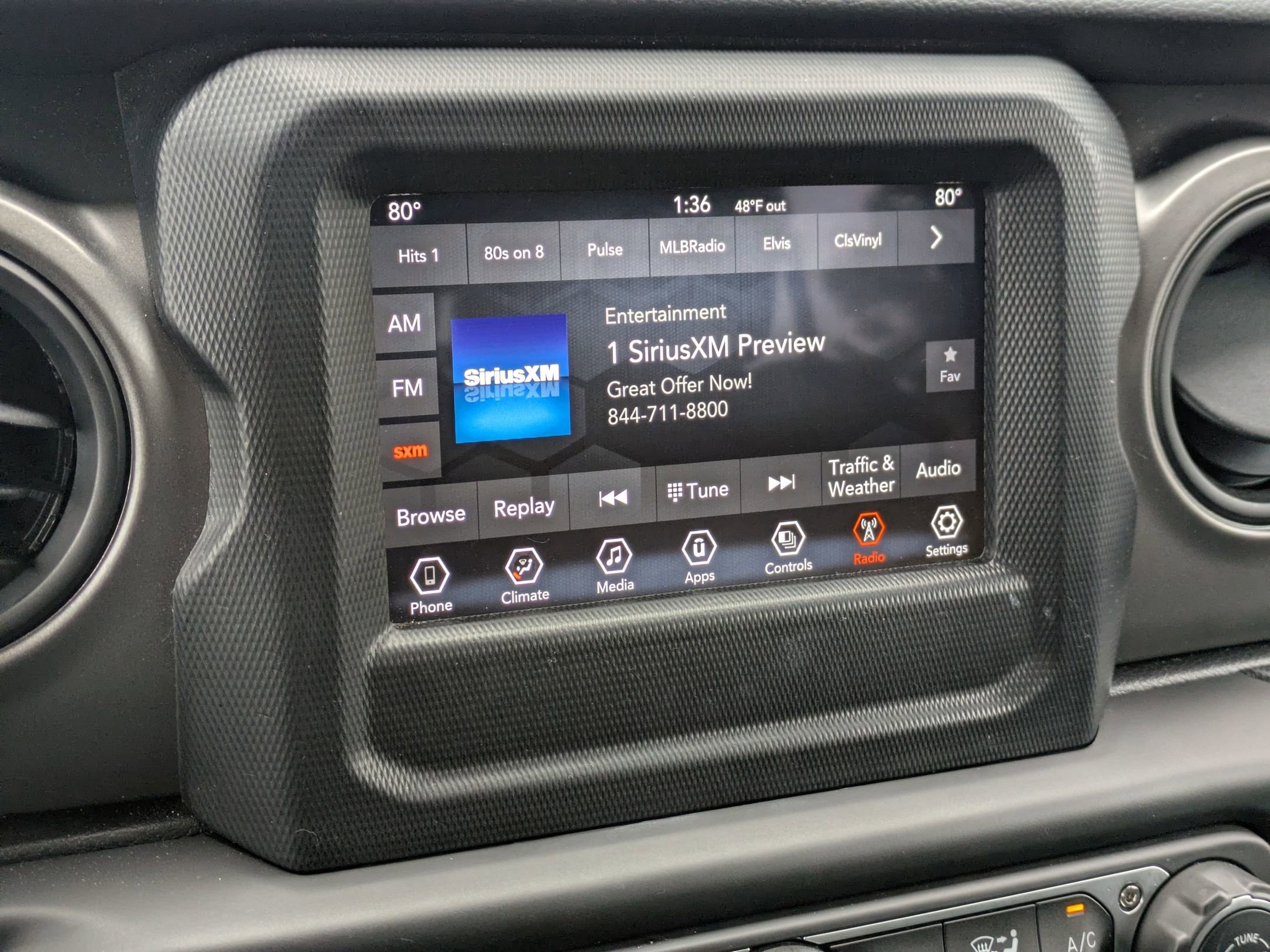 Used 2023 Jeep Wrangler Unlimited image 17