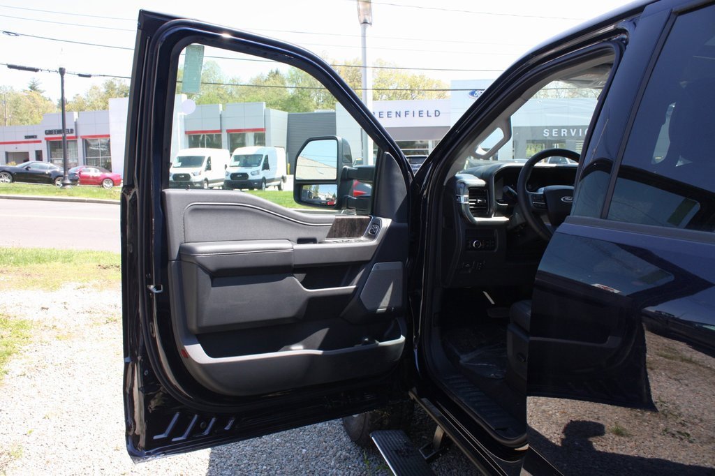 New 2025 Ford F250 Lariat w/ Lariat Ultimate Package image 12