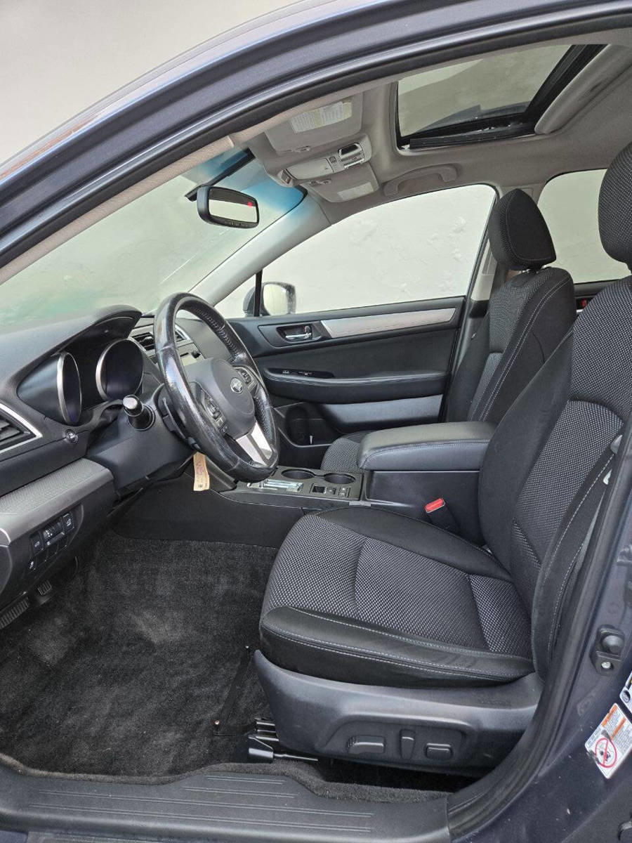 Used 2015 Subaru Outback 2.5i Premium image 10