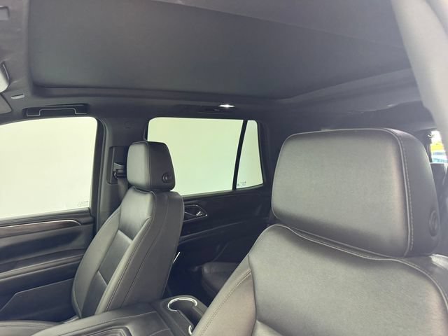 Used 2023 Chevrolet Tahoe Z71 w/ Z71 Off-Road Package AWD/4WD image 5