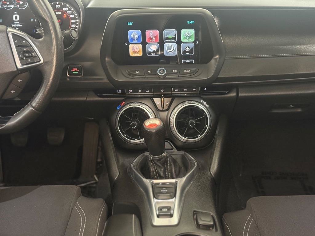 Used 2017 Chevrolet Camaro SS RWD image 15
