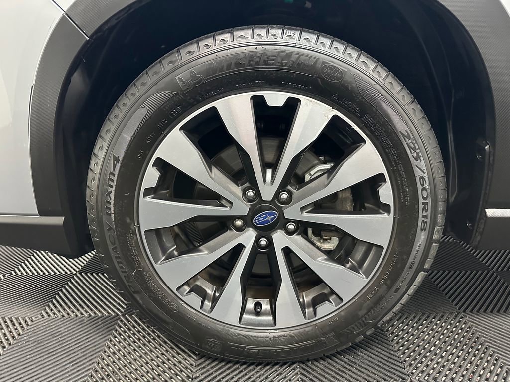Used 2022 Subaru Forester Limited AWD/4WD image 37