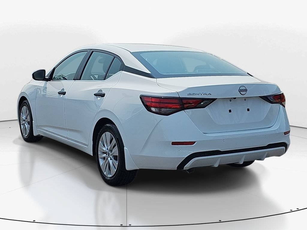 Used 2025 Nissan Sentra S FWD image 8