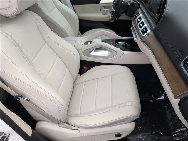 Used 2021 Mercedes-Benz GLS 450 4MATIC image 24