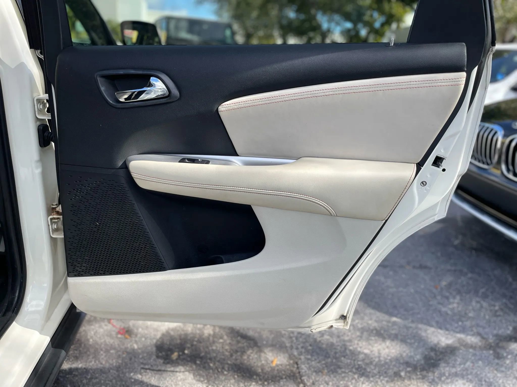 Used 2012 Dodge Journey Crew w/ Flexible Seating Group image 32