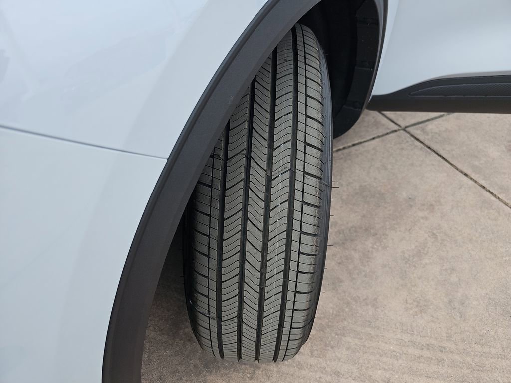 New 2025 Ford Escape Active image 34