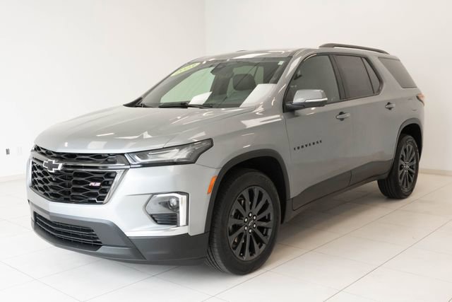 Used 2023 Chevrolet Traverse RS image 6