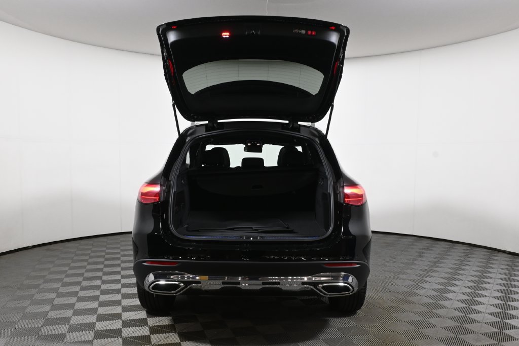 Certified 2026 Mercedes-Benz GLC 300 4MATIC image 33