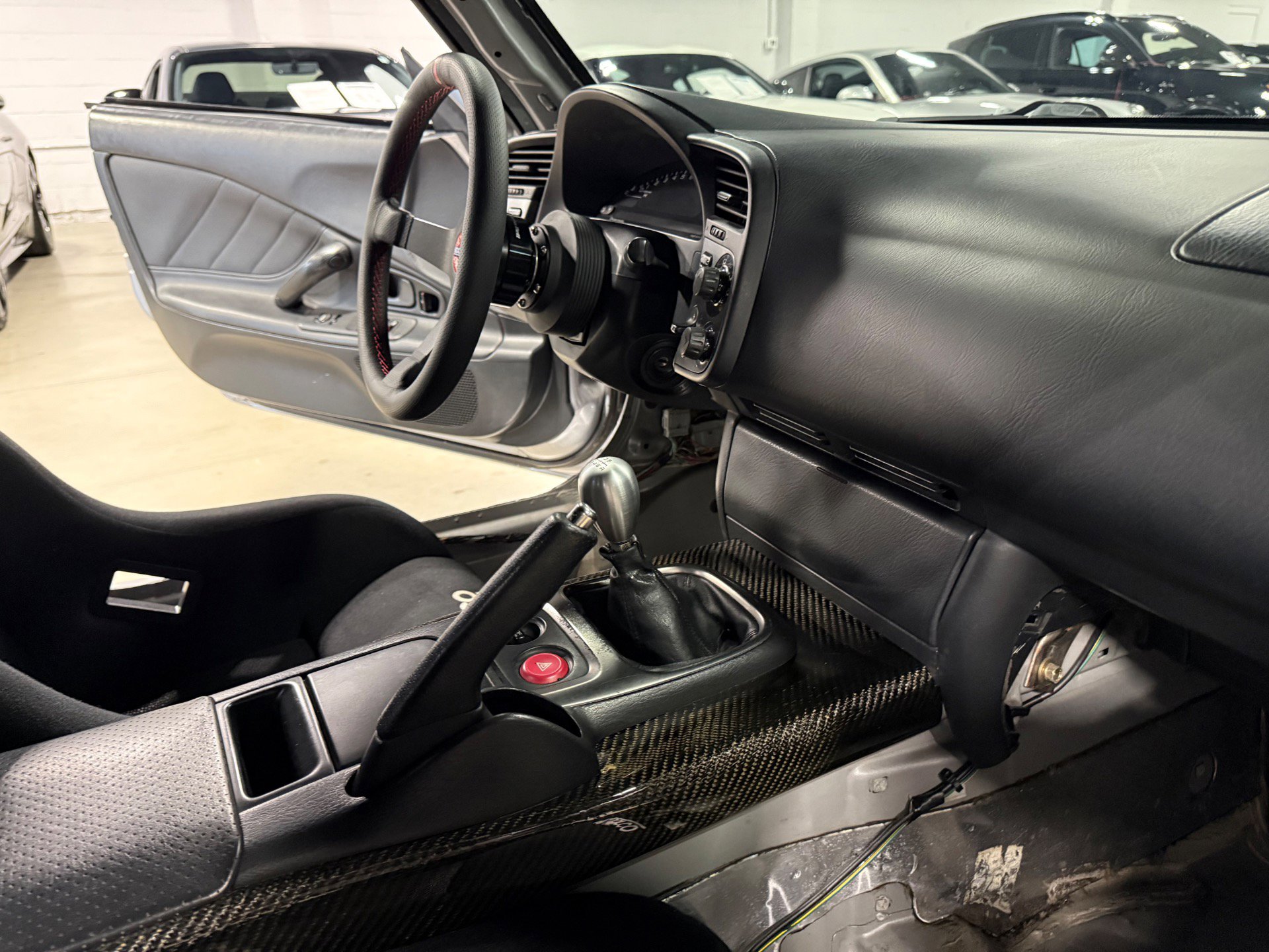 Used 2001 Honda S2000 image 42