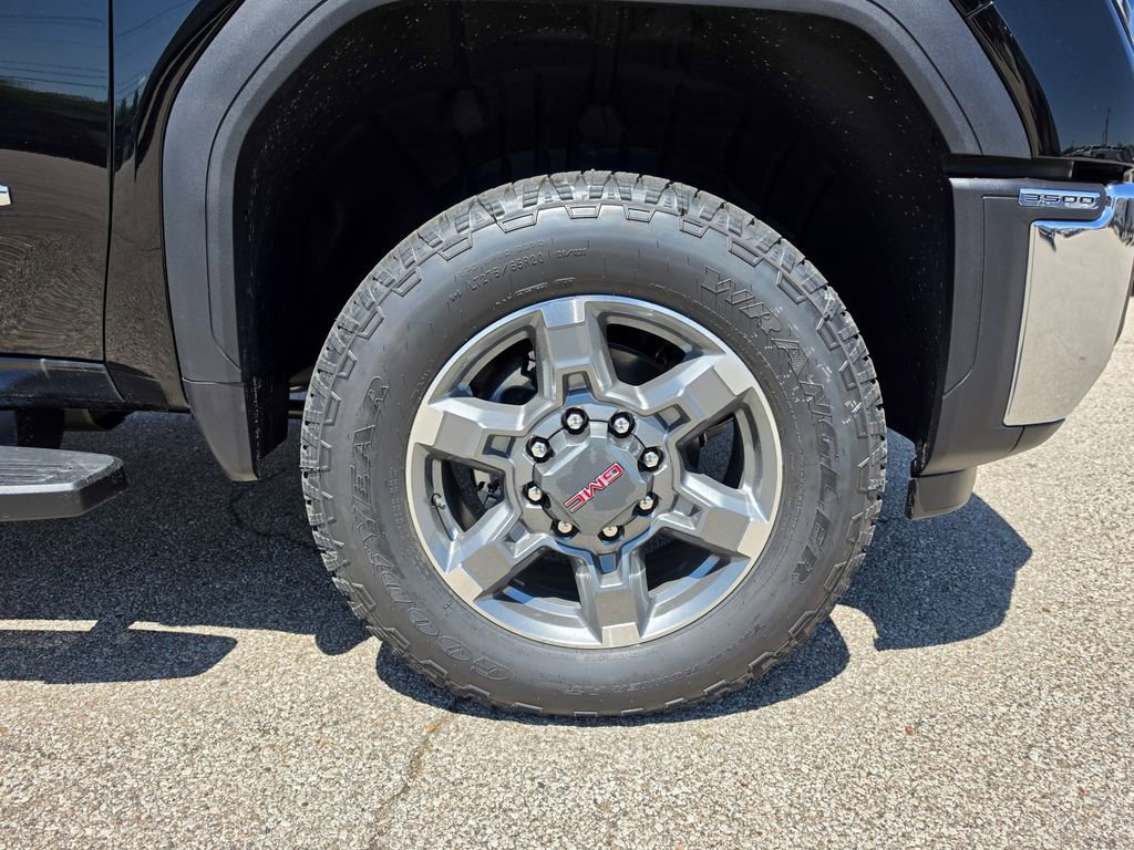 New 2026 GMC Sierra 3500 SLE w/ SLE Value Package AWD/4WD image 30