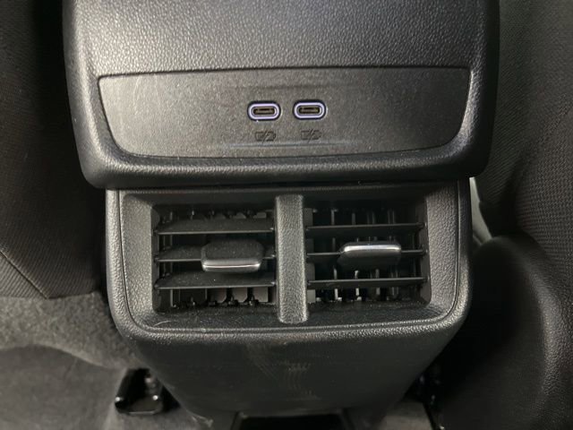 Used 2025 Chevrolet Equinox LT FWD image 40