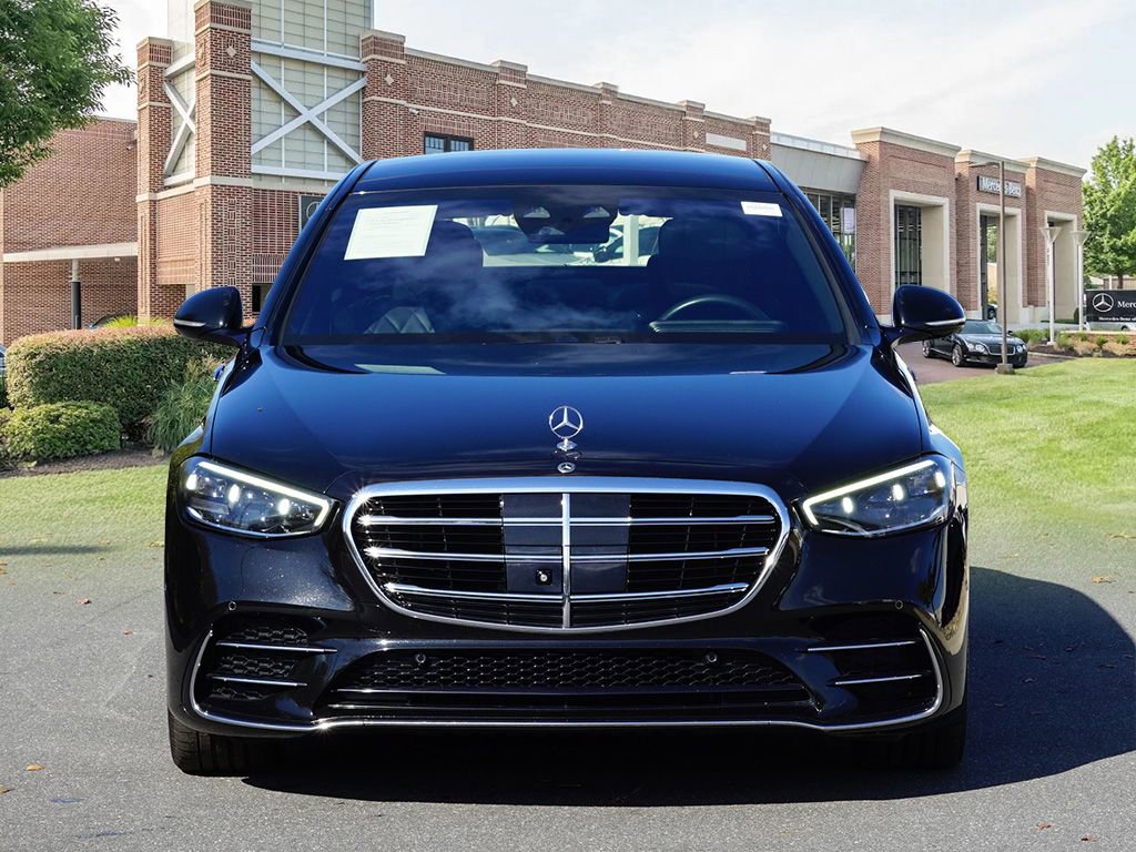 Certified 2022 Mercedes-Benz S 500 4MATIC image 2