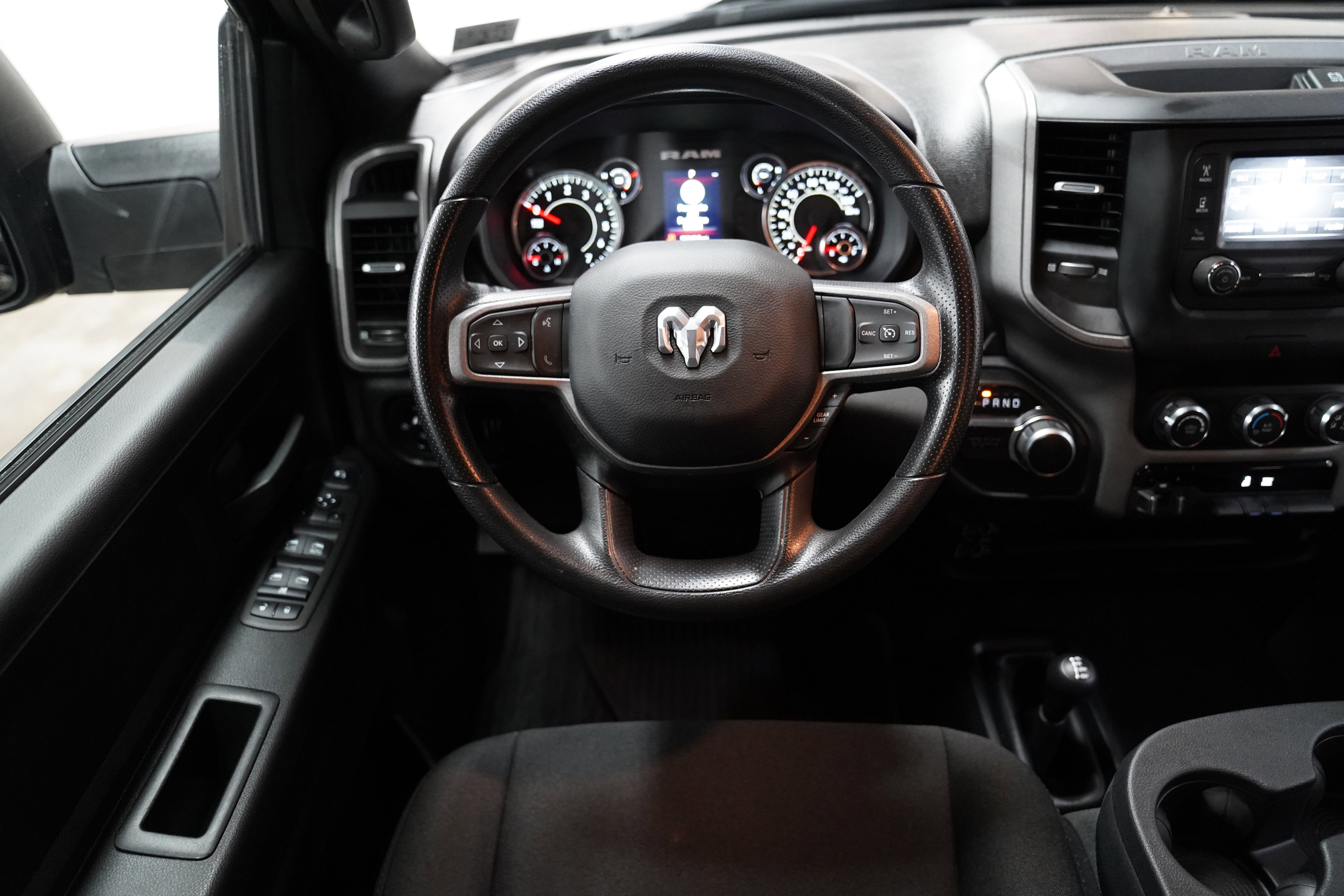 Used 2024 RAM 3500 Tradesman w/ Chrome Appearance Group image 12