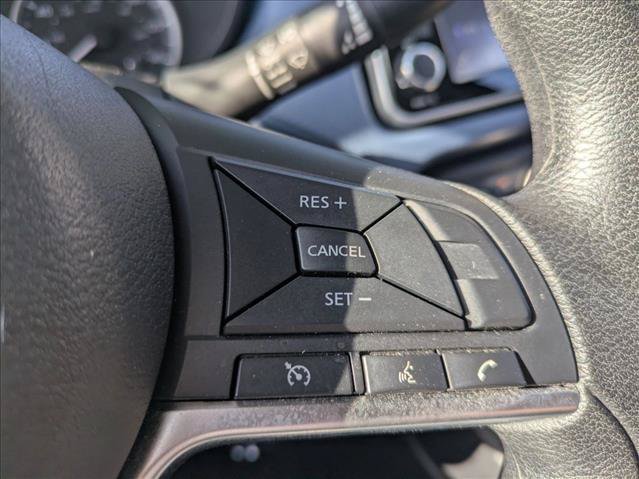 Used 2025 Nissan Versa SV FWD image 13