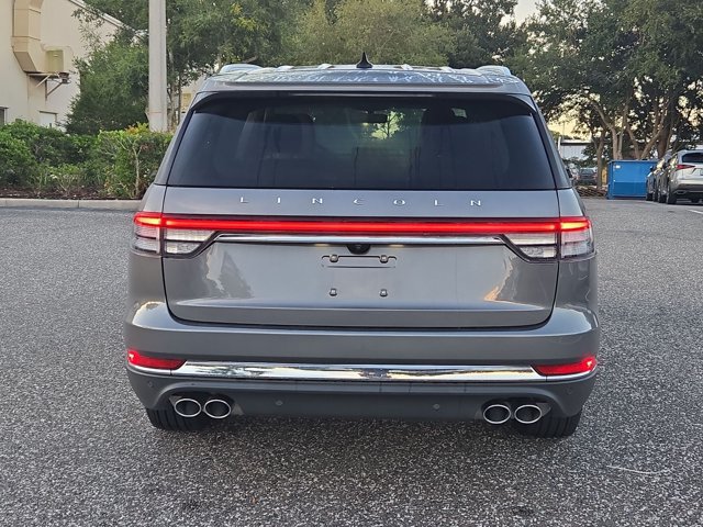 Used 2023 Lincoln Aviator Reserve RWD image 6