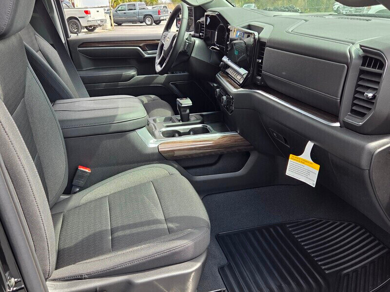 New 2026 Chevrolet Silverado 1500 LT w/ LPO, Dark Essentials Package RWD image 12