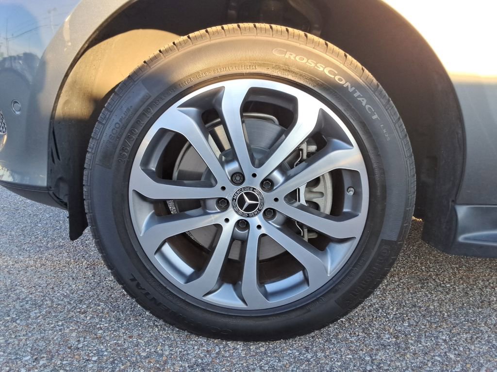 Used 2019 Mercedes-Benz GLE 400 4MATIC image 10