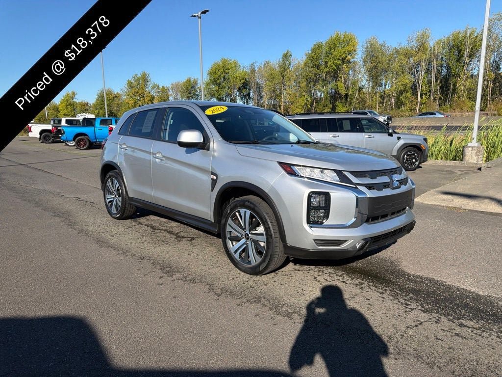 Used 2024 Mitsubishi Outlander Sport ES AWD/4WD image 5