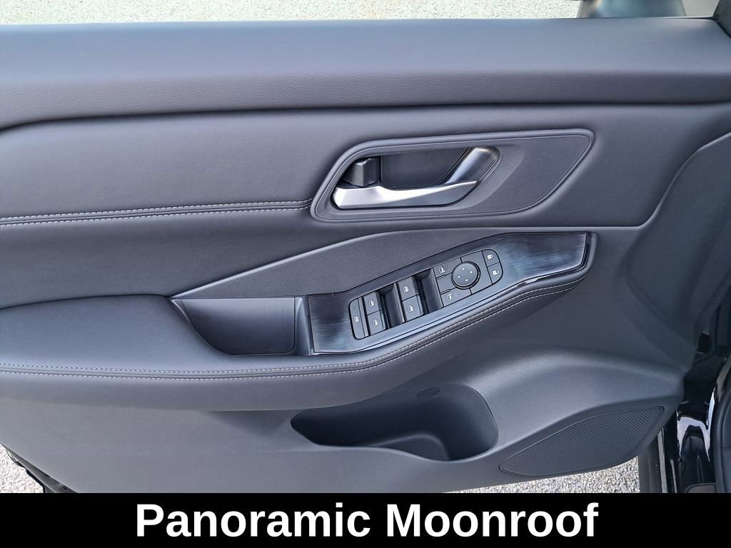 New 2026 Nissan Rogue SV image 11