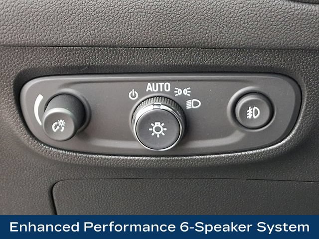 Used 2022 Buick Encore GX Essence w/ Experience Buick Package AWD/4WD image 9