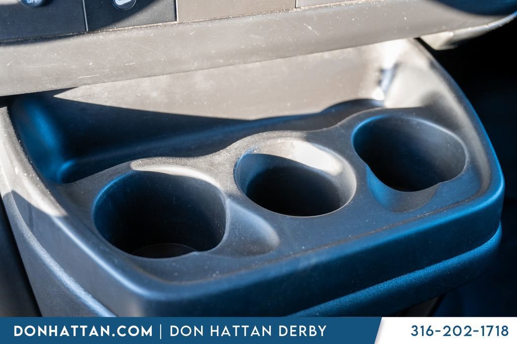 Used 2023 GMC Savana 2500 w/ Driver Convenience Package image 10