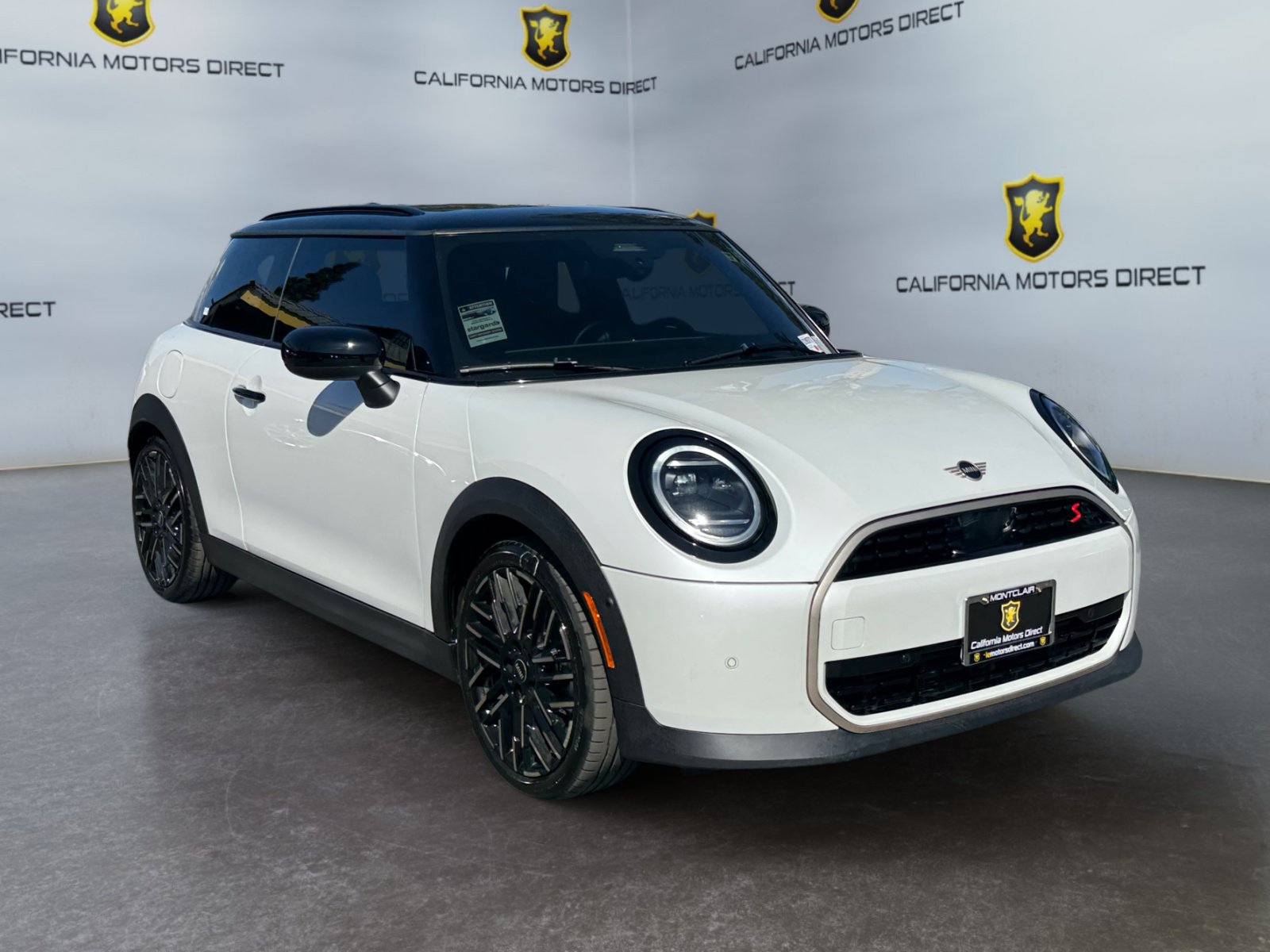 Used 2025 MINI Cooper S FWD image 7