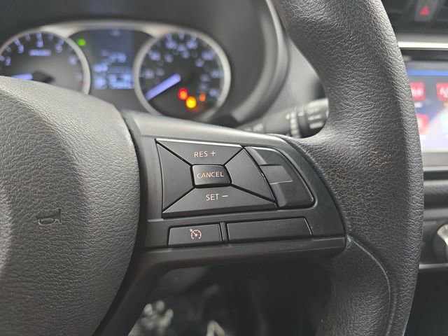 Used 2024 Nissan Kicks S image 31