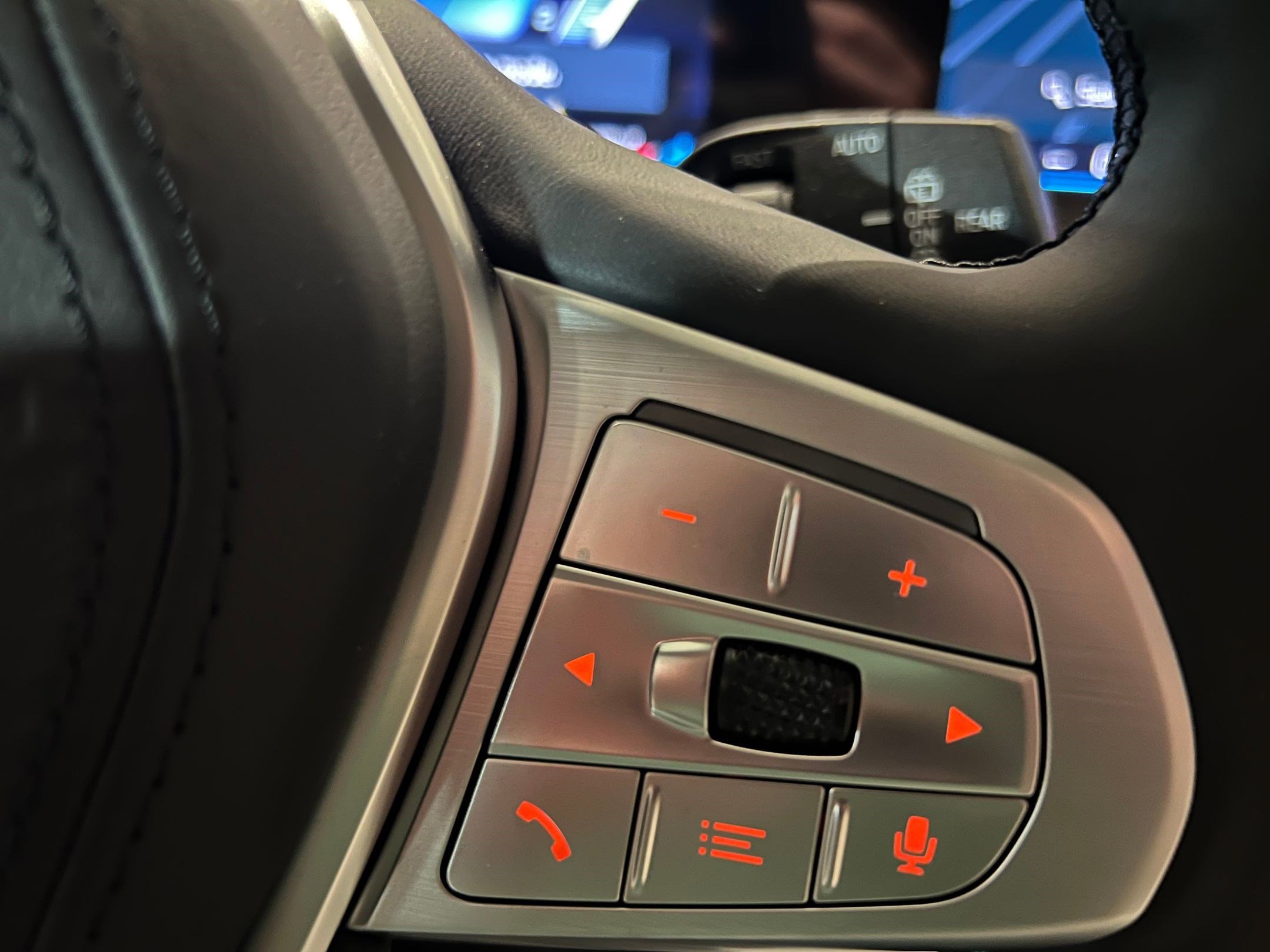 New 2026 BMW ALPINA XB7 image 18