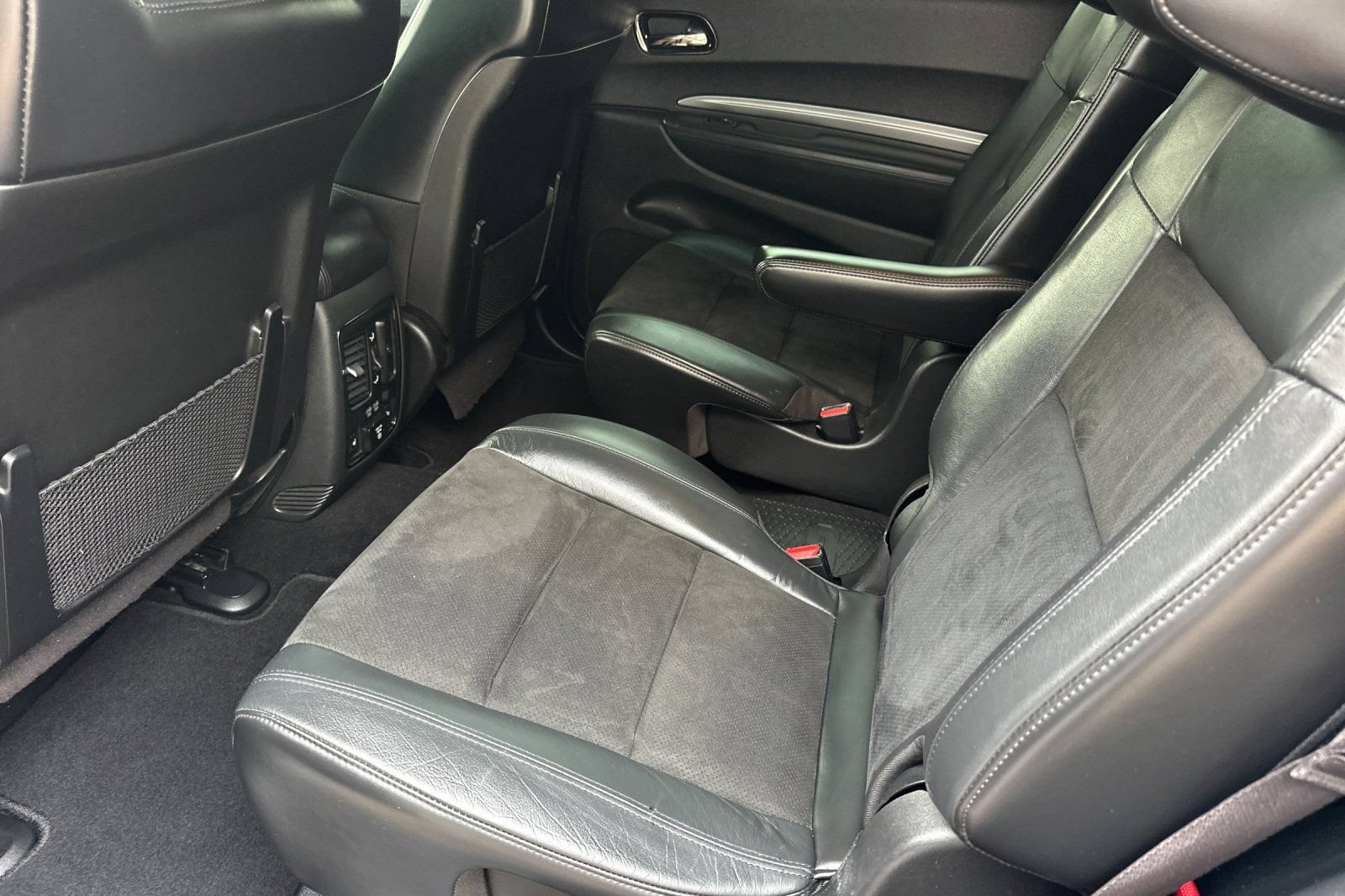 Used 2020 Dodge Durango R/T w/ Blacktop Package AWD/4WD image 12
