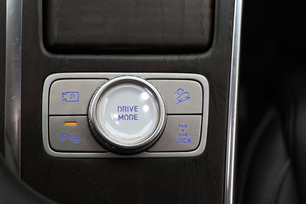 Used 2024 Genesis GV80 2.5T AWD/4WD image 22