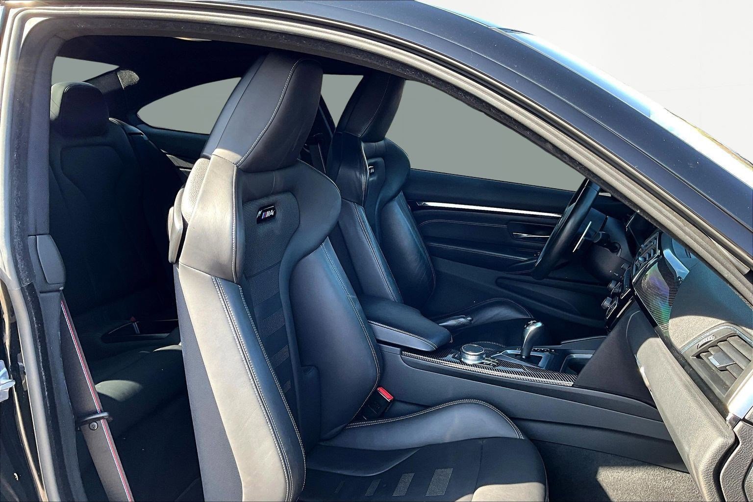 Used 2018 BMW M4 Coupe image 31