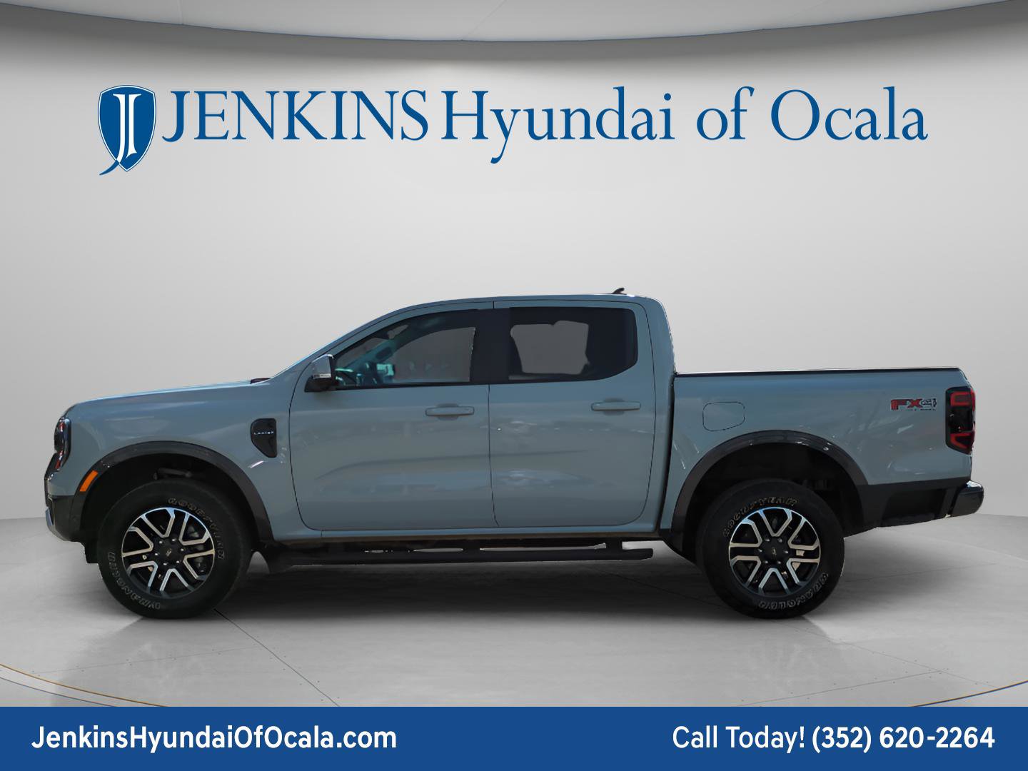 Used 2024 Ford Ranger Lariat w/ FX4 Off-Road Package image 6