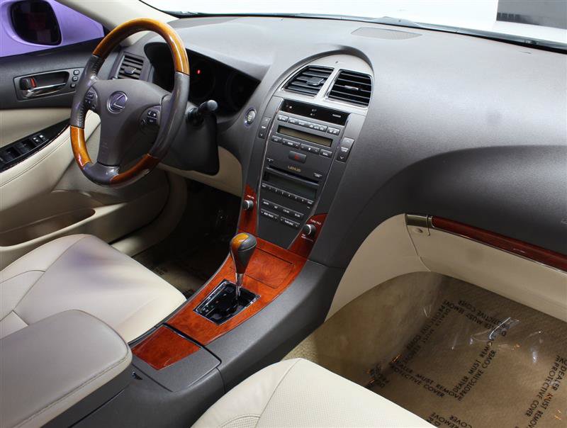 Used 2010 Lexus ES 350 FWD image 9