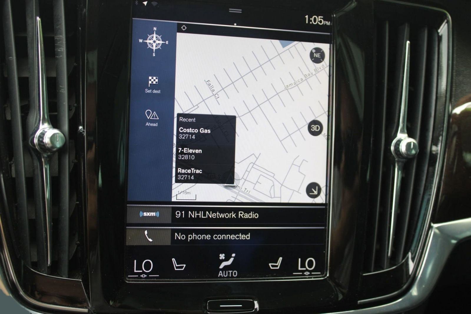 Used 2018 Volvo S90 T5 Momentum image 24