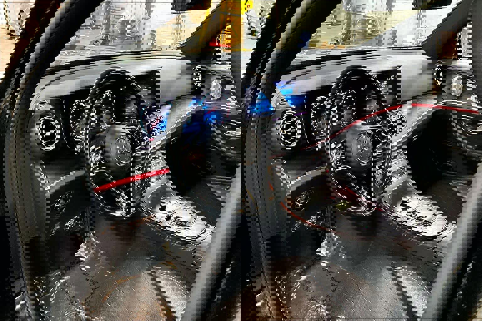 Used 2022 Mercedes-Benz E 350 Sedan image 18