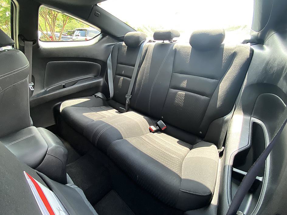 Used 2017 Honda Accord EX image 11