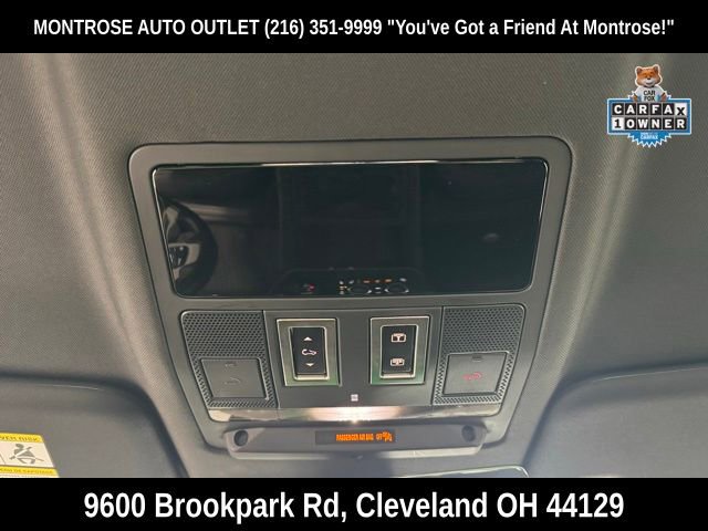 Certified 2024 Land Rover Defender 110 SE image 22