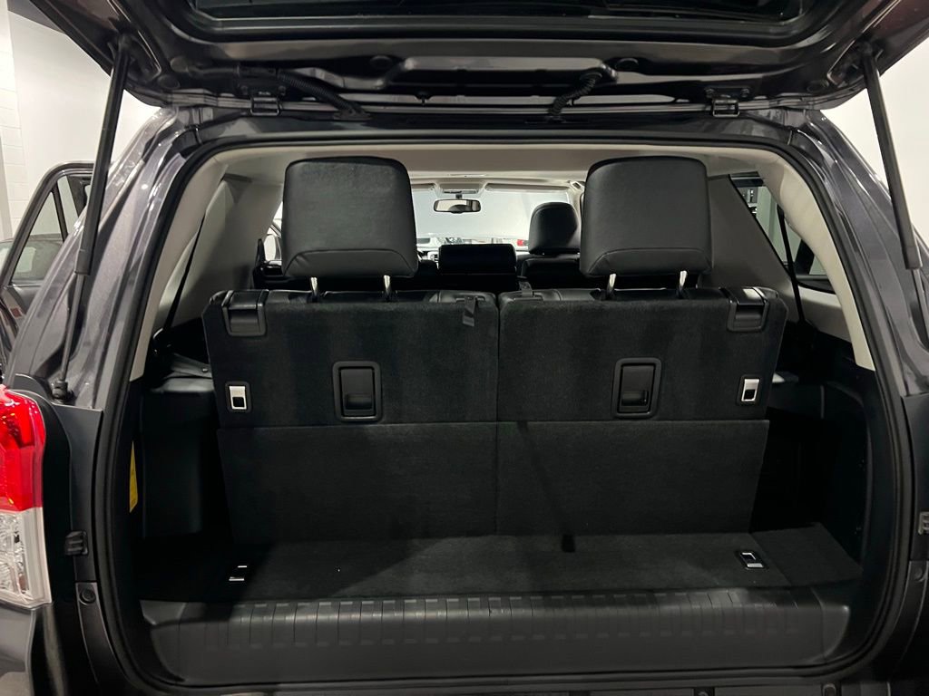 Used 2013 Toyota 4Runner Limited image 46