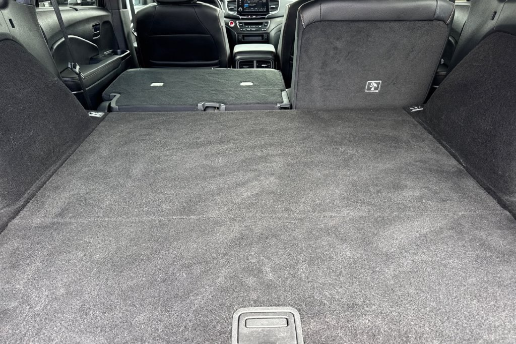 New 2026 Honda Pilot Black Edition image 14