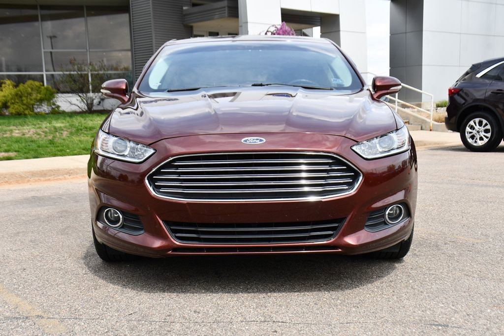 Used 2016 Ford Fusion SE w/ Equipment Group 202A FWD image 10
