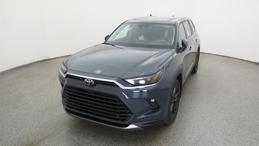 New 2026 Toyota Grand Highlander Limited image 3