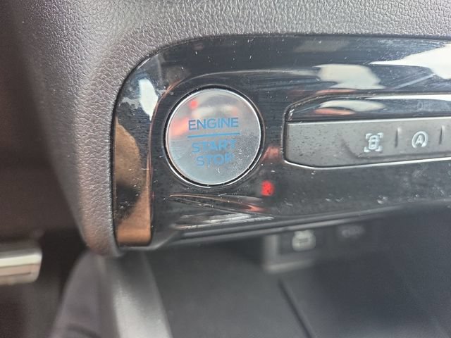 Used 2024 Ford Escape ST-Line w/ Tech Pack #1 AWD/4WD image 19