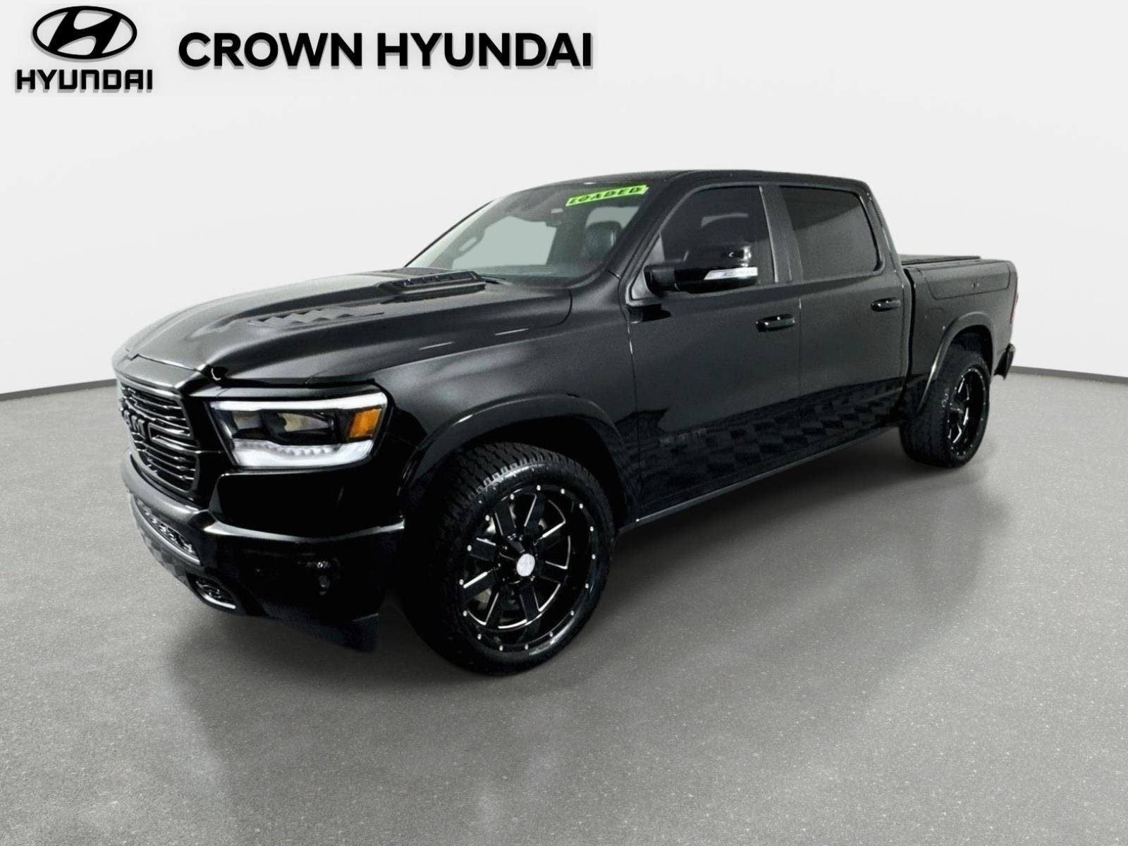 Used 2021 RAM 1500 Laramie AWD/4WD image 1