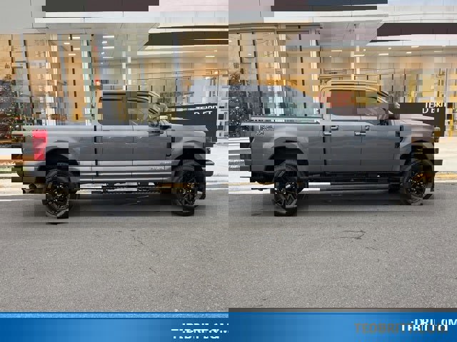 Used 2021 Ford F250 Lariat image 9