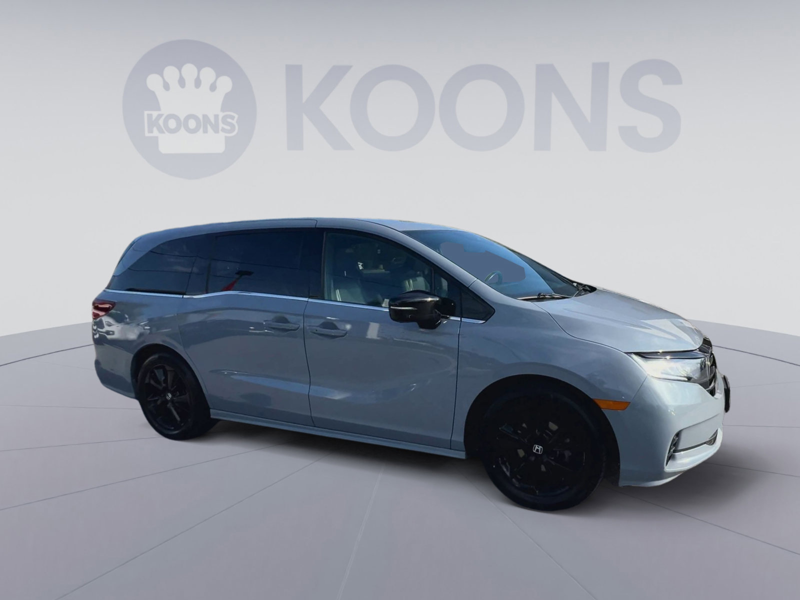 Used 2023 Honda Odyssey Sport image 2