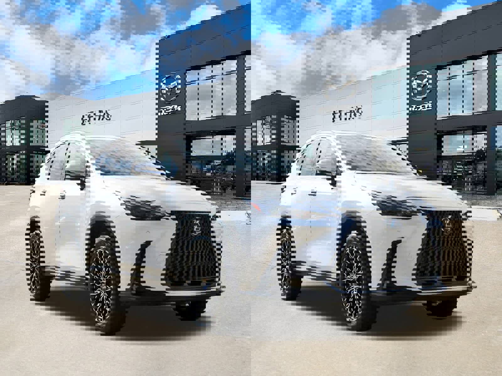 Used 2025 Lexus NX 250 Premium w/ Towing Package (2000 Lbs) image 4