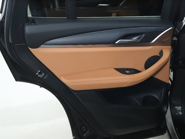 Certified 2024 BMW X3 xDrive30i w/ Premium Package image 13