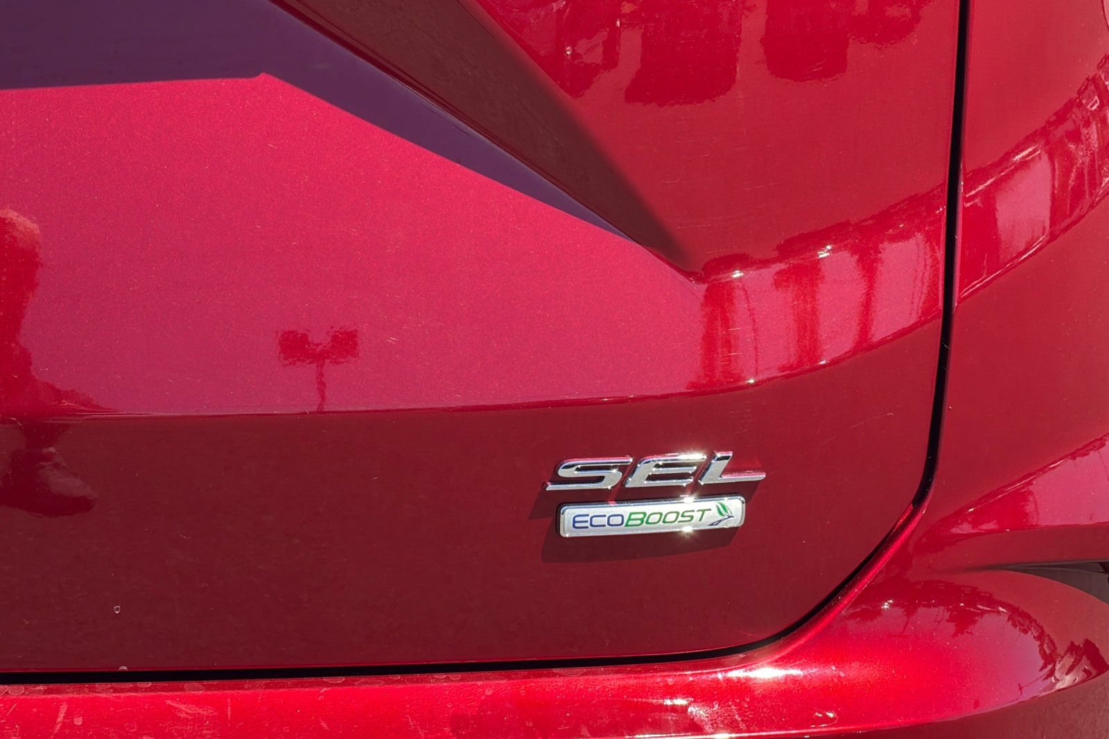 Used 2019 Ford Edge SEL w/ Equipment Group 201A FWD image 29