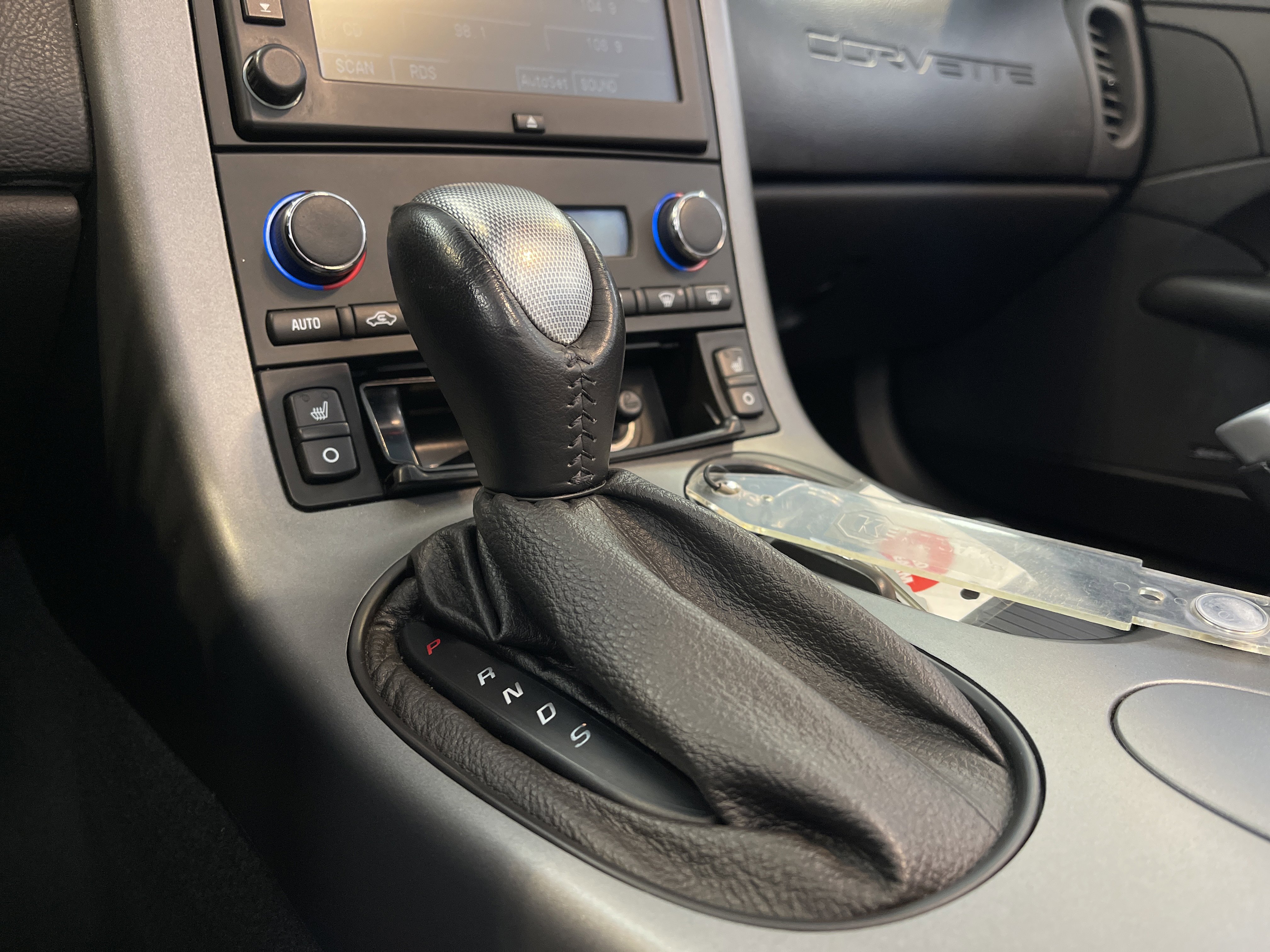 Used 2006 Chevrolet Corvette Convertible w/ Preferred Equipment Group image 32