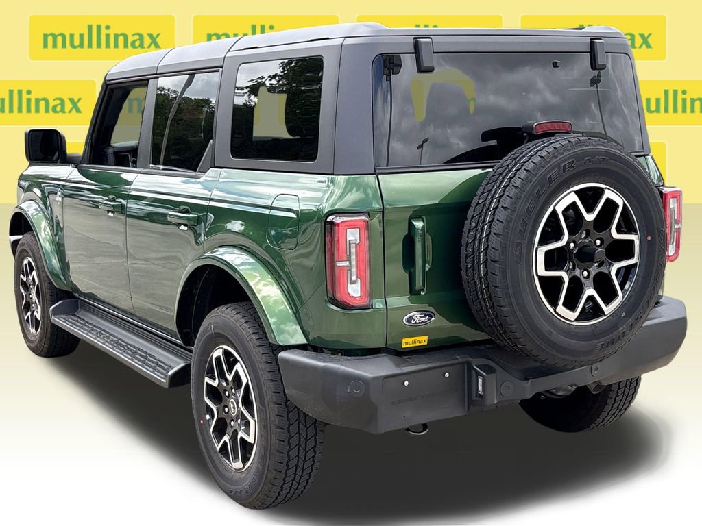 Used 2025 Ford Bronco Outer Banks AWD/4WD image 9